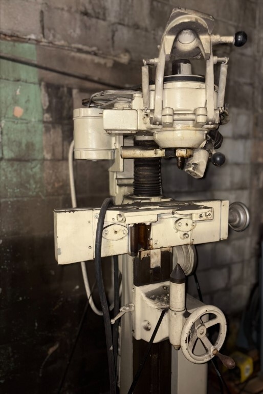 Foto Verwendet TECHNICA ZSM‑150 Zum Verkauf