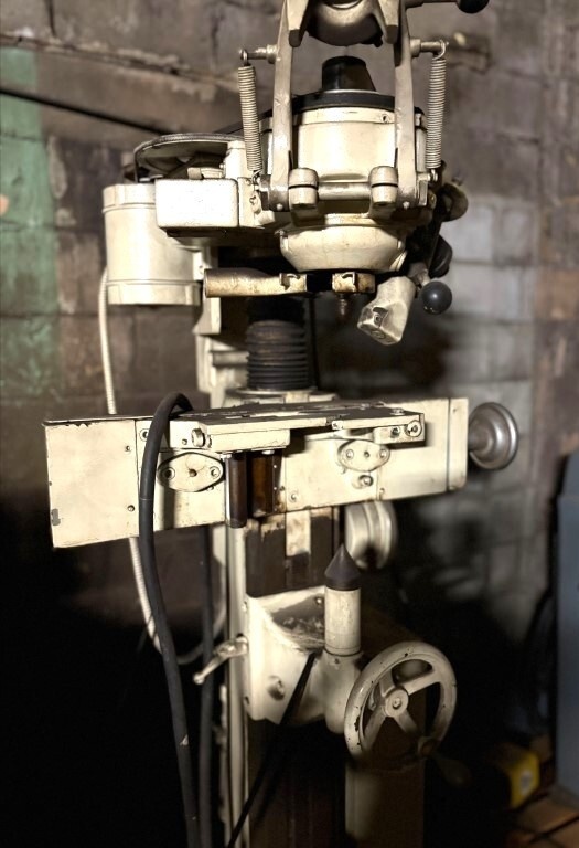 Foto Verwendet TECHNICA ZSM‑150 Zum Verkauf