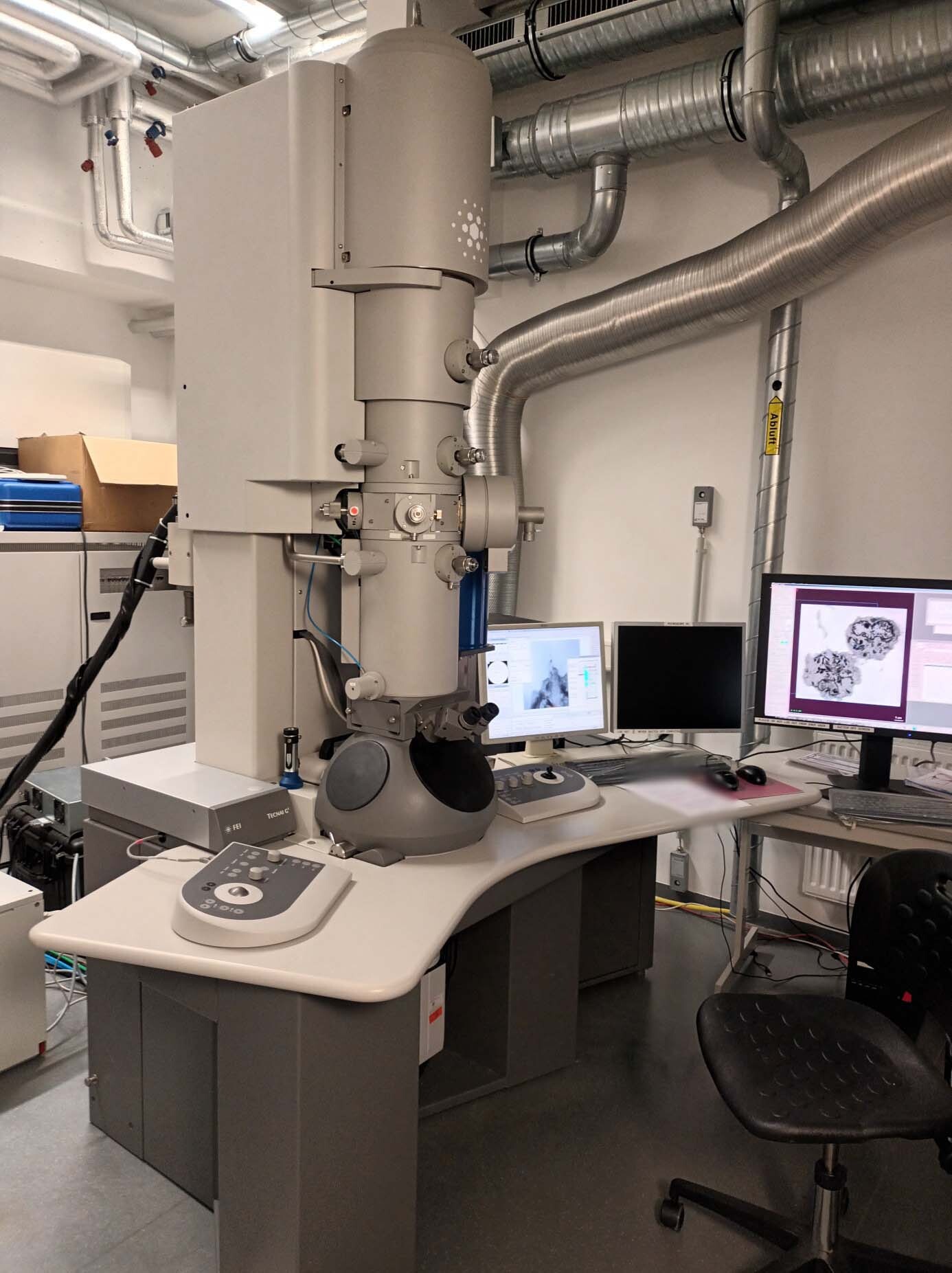 사진 사용됨 THERMO FISHER SCIENTIFIC / PHILIPS / FEI Tecnai F20 판매용