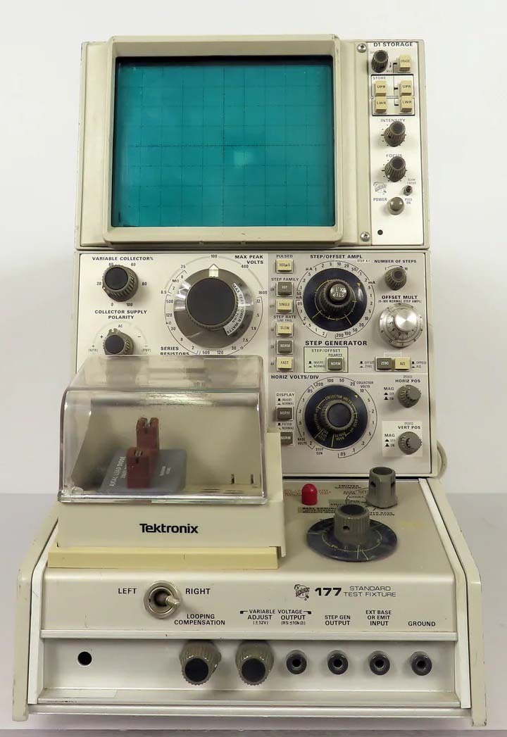 사진 사용됨 TEKTRONIX 577 D1 판매용