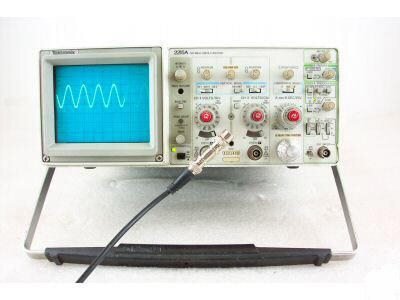 TEKTRONIX 2215A #9099314