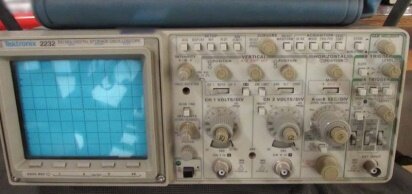 TEKTRONIX 2232 #9189813