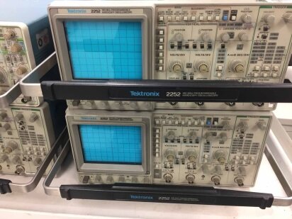 TEKTRONIX 2252 #9222034