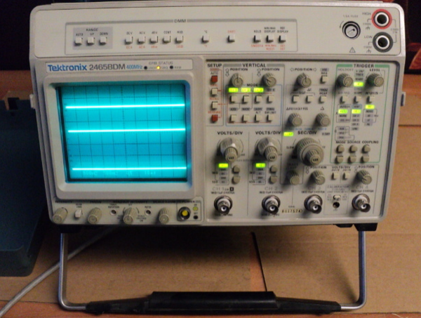 사진 사용됨 TEKTRONIX 2465 BDM 판매용