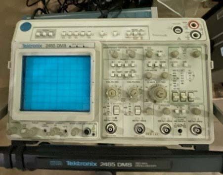 사진 사용됨 TEKTRONIX 2465 판매용