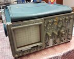 TEKTRONIX 2465A