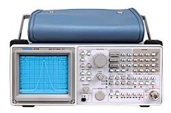 사진 사용됨 TEKTRONIX 2711 판매용