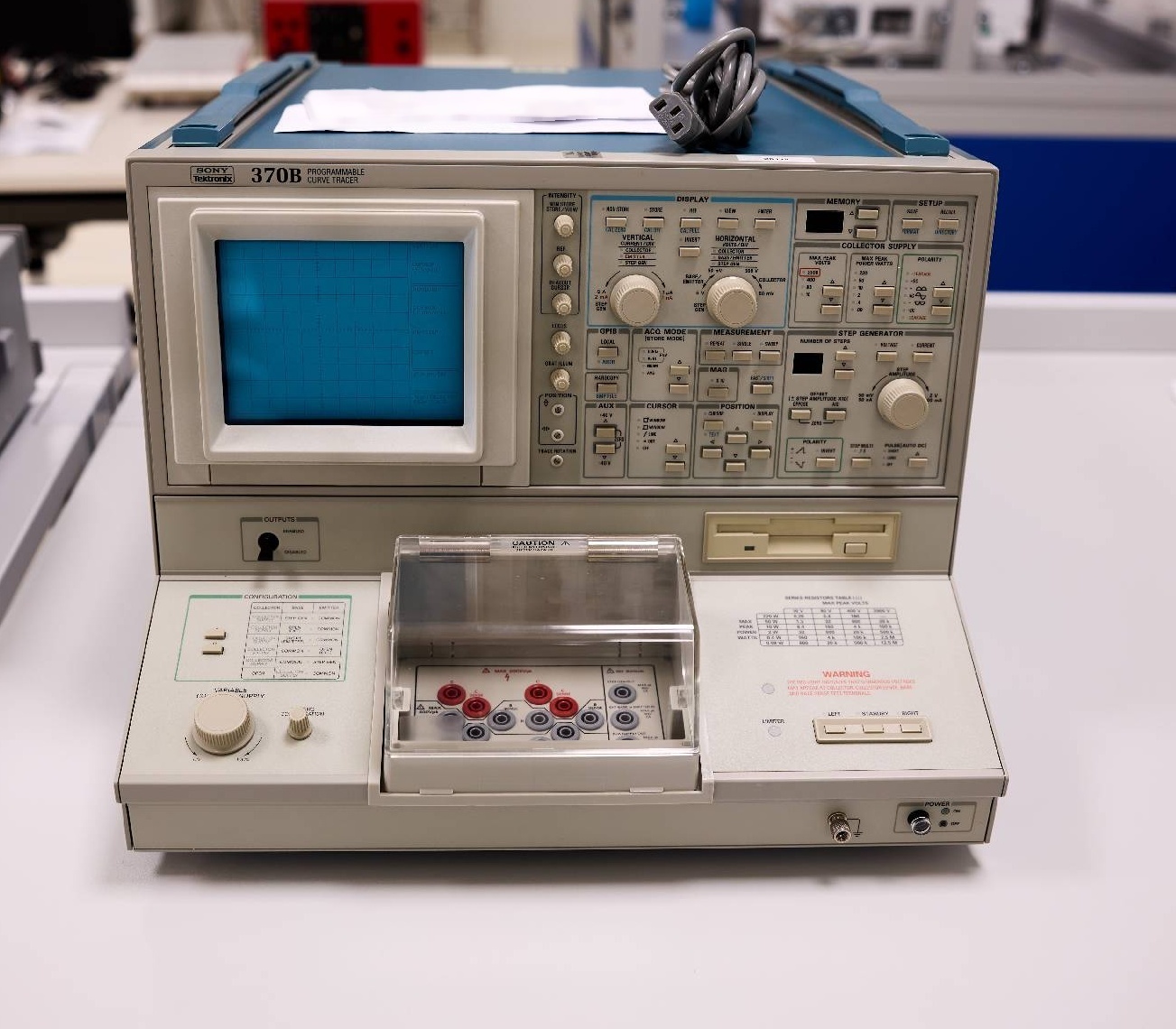 Foto Verwendet TEKTRONIX 370B Zum Verkauf