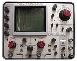 사진 사용됨 TEKTRONIX 422 판매용