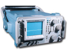 사진 사용됨 TEKTRONIX 495P 판매용