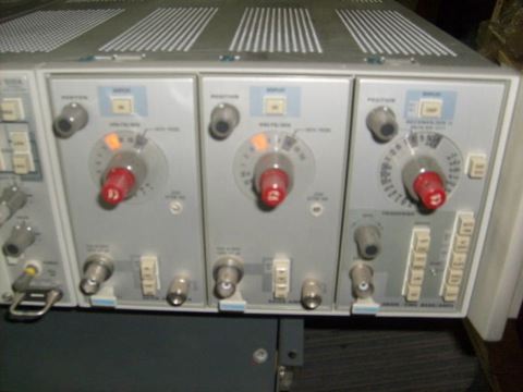 사진 사용됨 TEKTRONIX 5111A 판매용