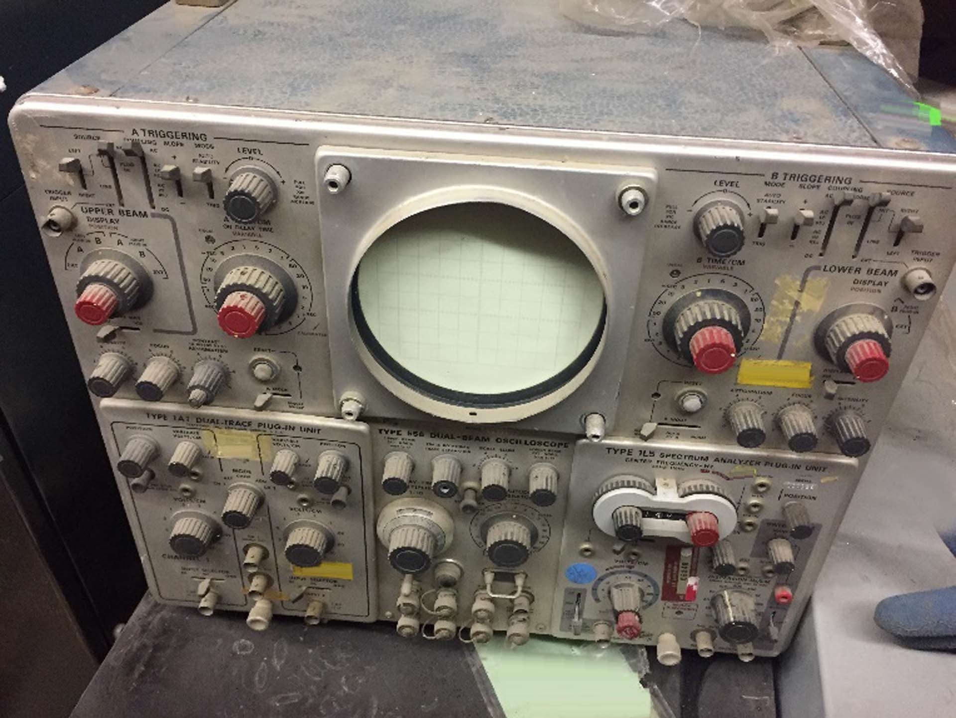 Photo Utilisé TEKTRONIX 556 À vendre