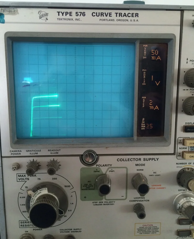 TEKTRONIX 576 電子試験装置 はセール価格 #9067188 で使用され TEKTRONIX 576 電子試験装置 はセール価格 #9067188 で使用され