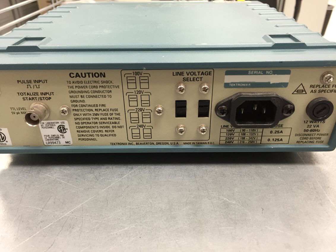 사진 사용됨 TEKTRONIX CMC 251 판매용