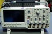 TEKTRONIX DPO 2014