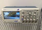 TEKTRONIX DPO 2024