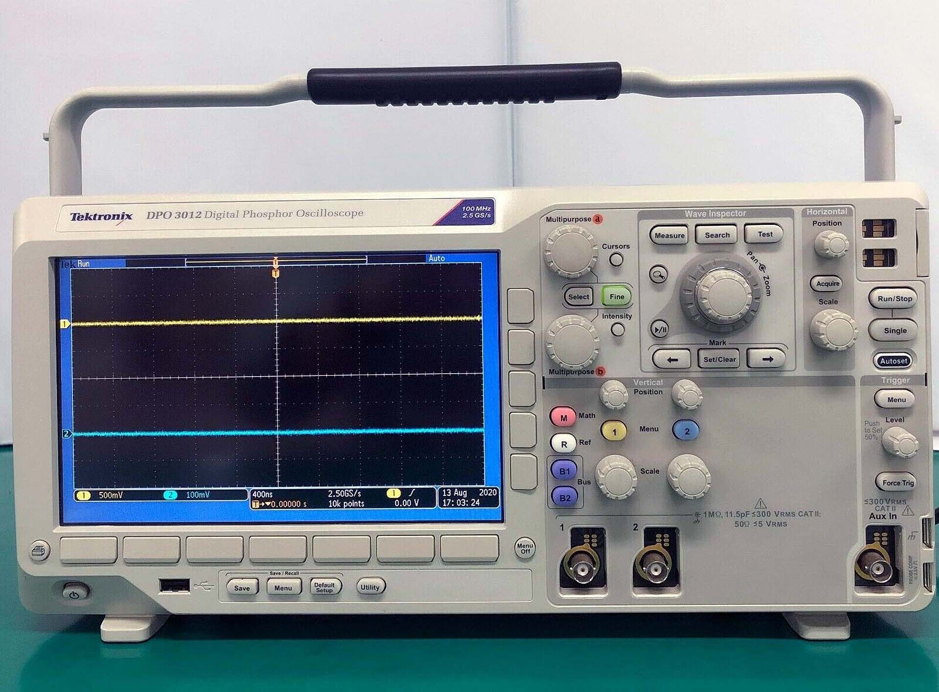 사진 사용됨 TEKTRONIX DPO 3012 판매용