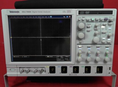 TEKTRONIX DSA 70404 #9085033