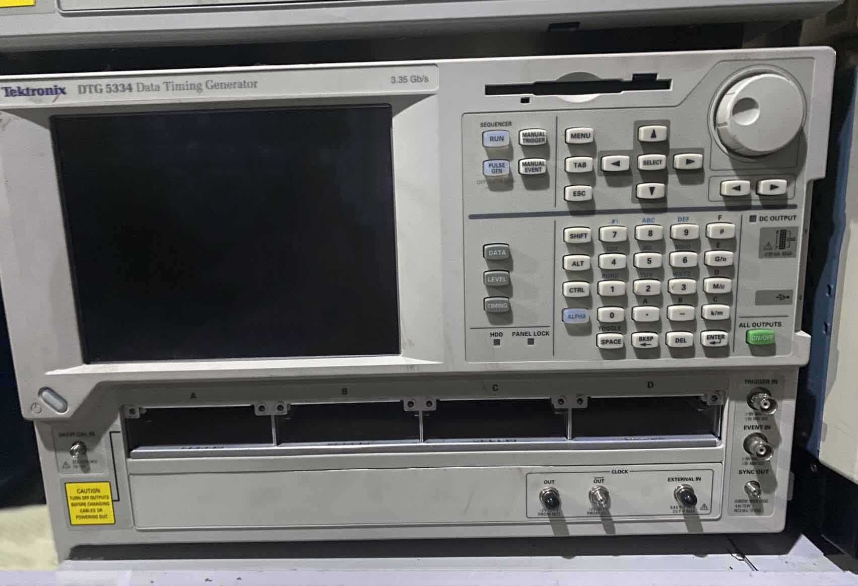 사진 사용됨 TEKTRONIX DTG 5334 판매용