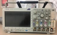 TEKTRONIX MDO 3014