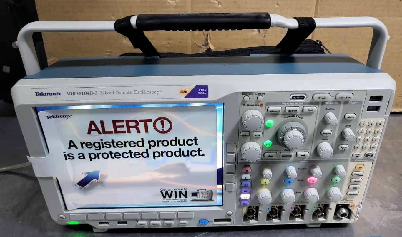 사진 사용됨 TEKTRONIX MDO4104B-6 판매용