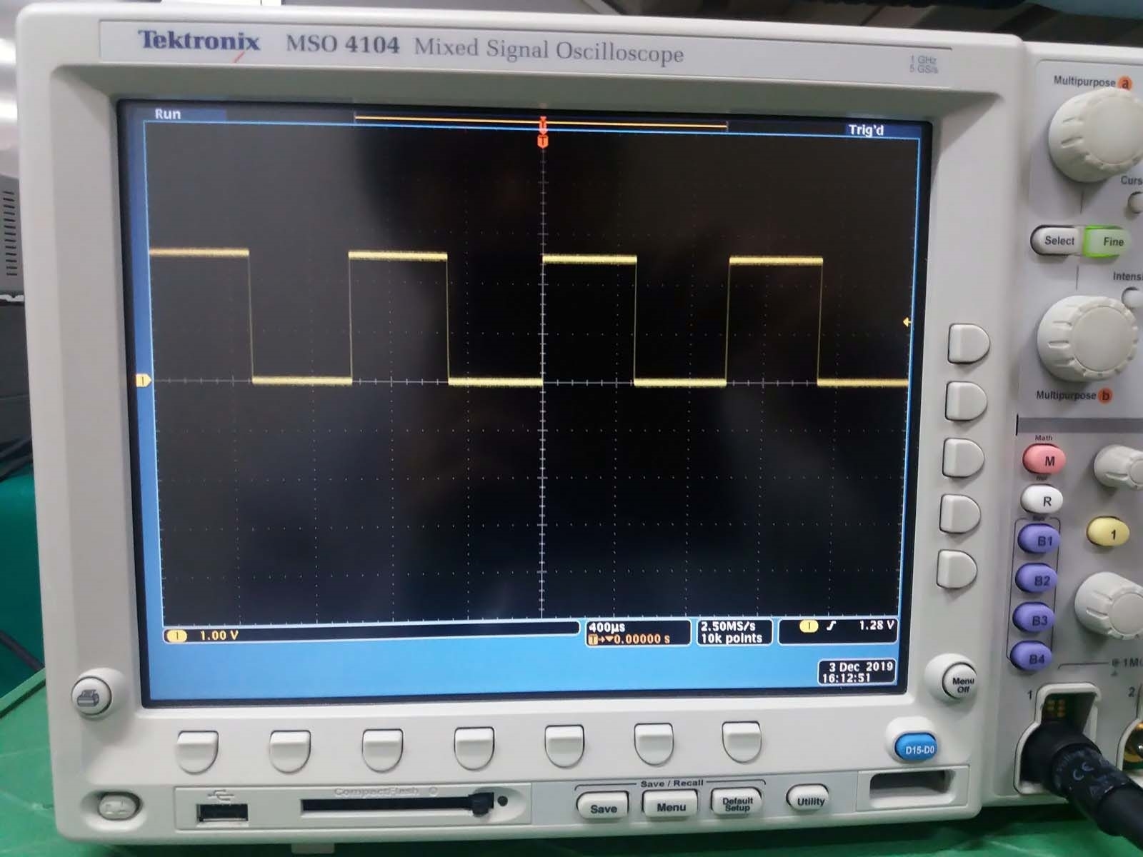 사진 사용됨 TEKTRONIX MSO 4104 판매용