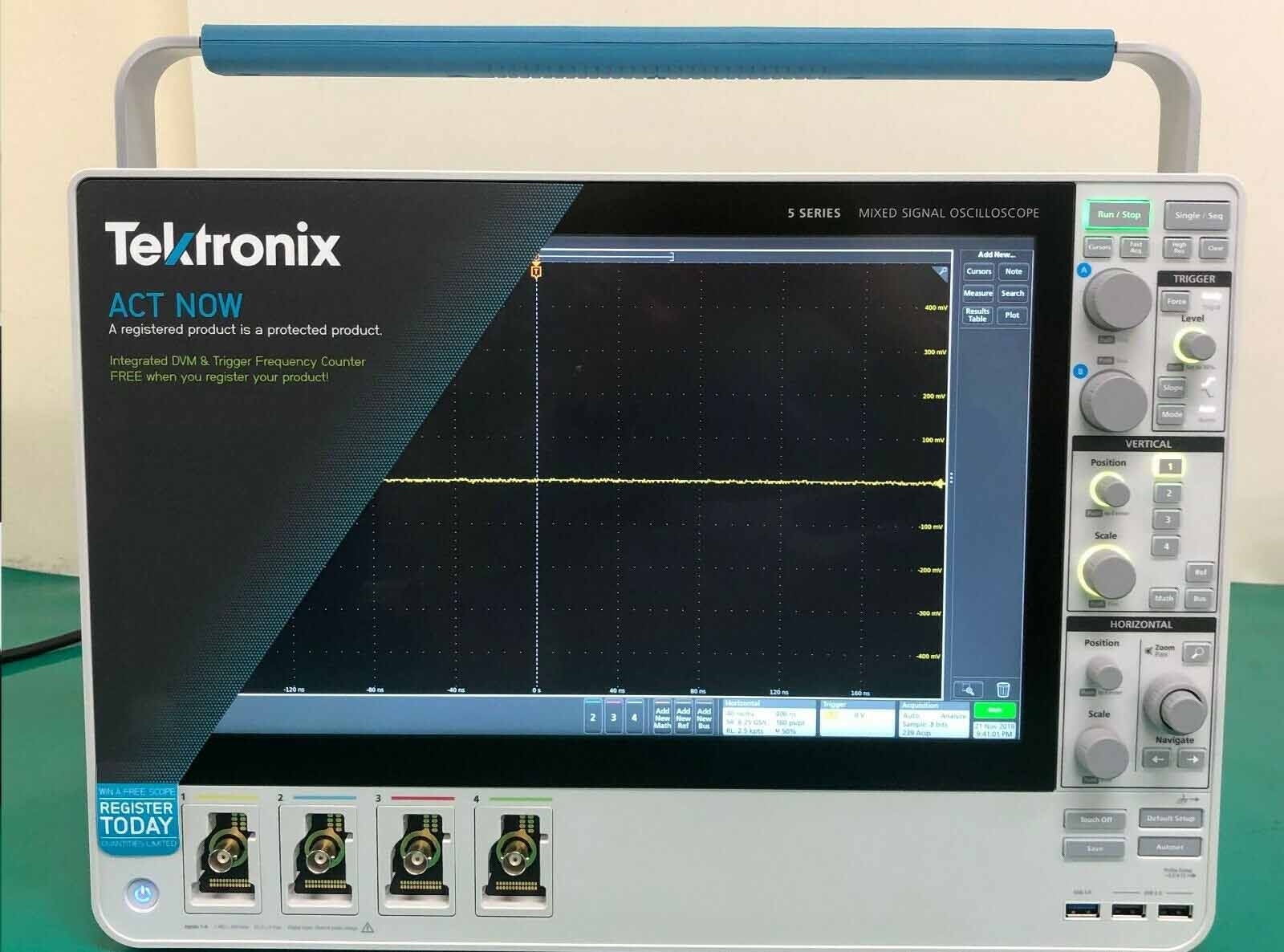 Foto Verwendet TEKTRONIX MSO 54 Zum Verkauf