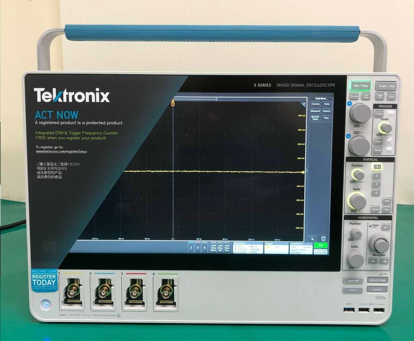 Foto Verwendet TEKTRONIX MSO 54 Zum Verkauf