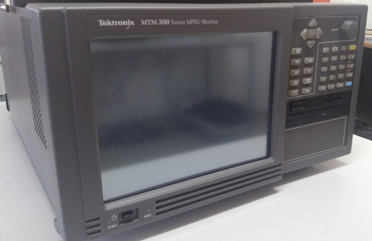 사진 사용됨 TEKTRONIX MTM 300 판매용