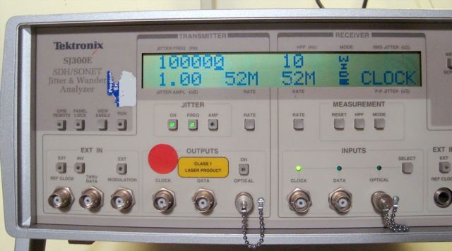 Photo Utilisé TEKTRONIX SJ 300E À vendre