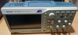 TEKTRONIX TBS 1072B