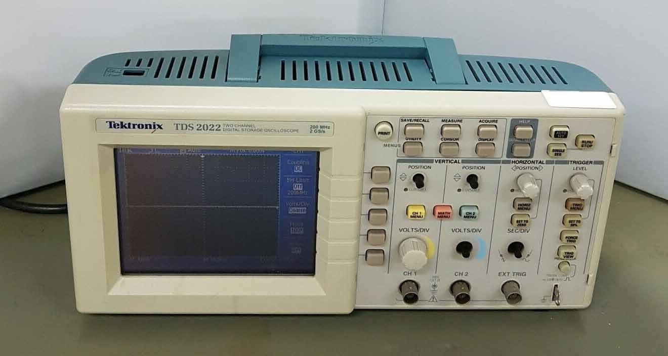 Photo Utilisé TEKTRONIX TDS 2022 À vendre