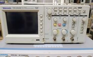 TEKTRONIX TDS 2022B