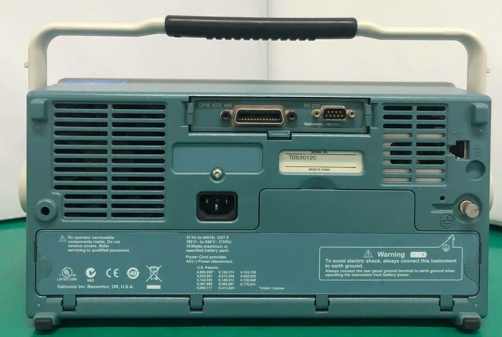 Foto Verwendet TEKTRONIX TDS 3012C Zum Verkauf