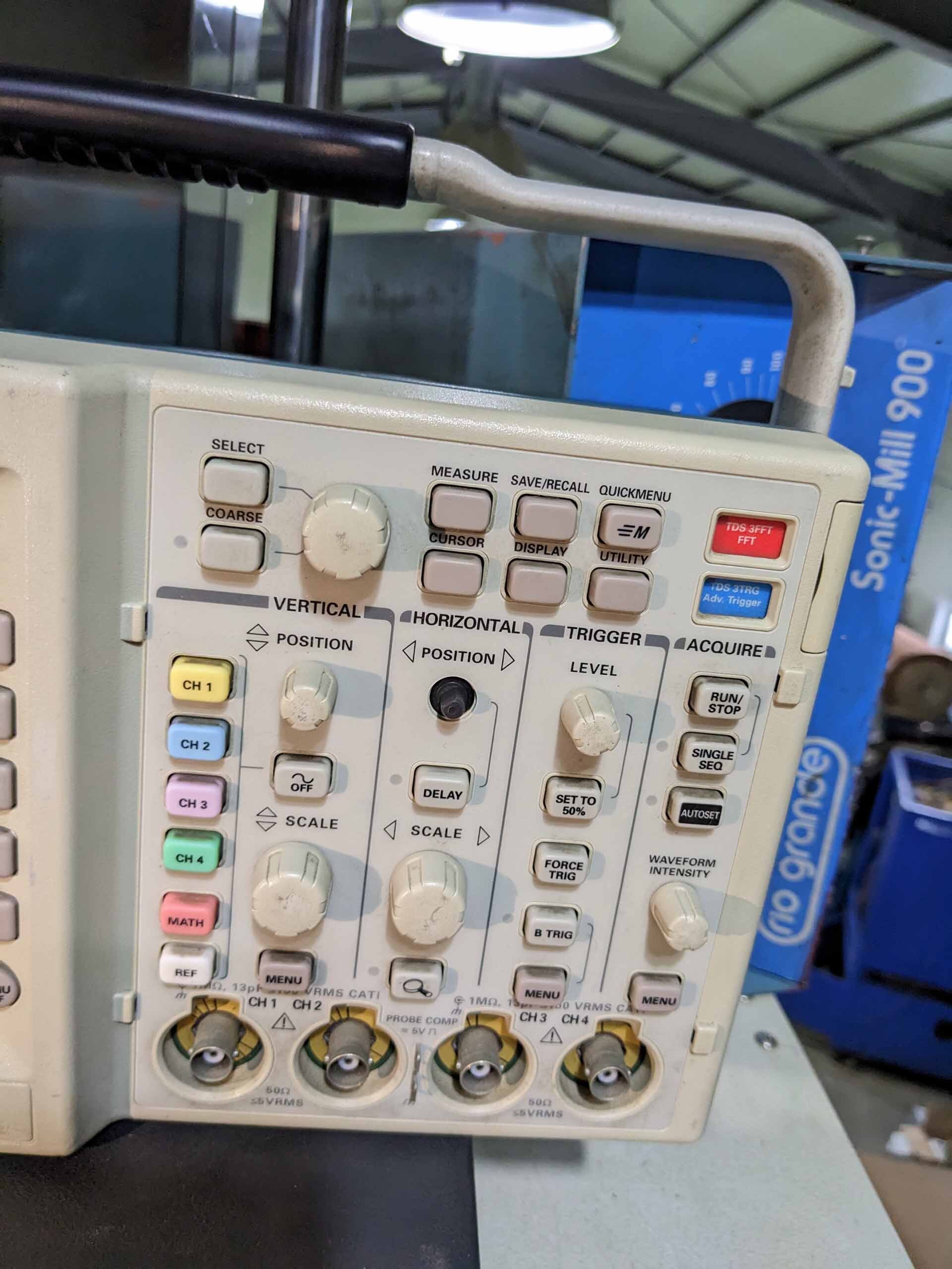 Foto Verwendet TEKTRONIX TDS 3014 Zum Verkauf