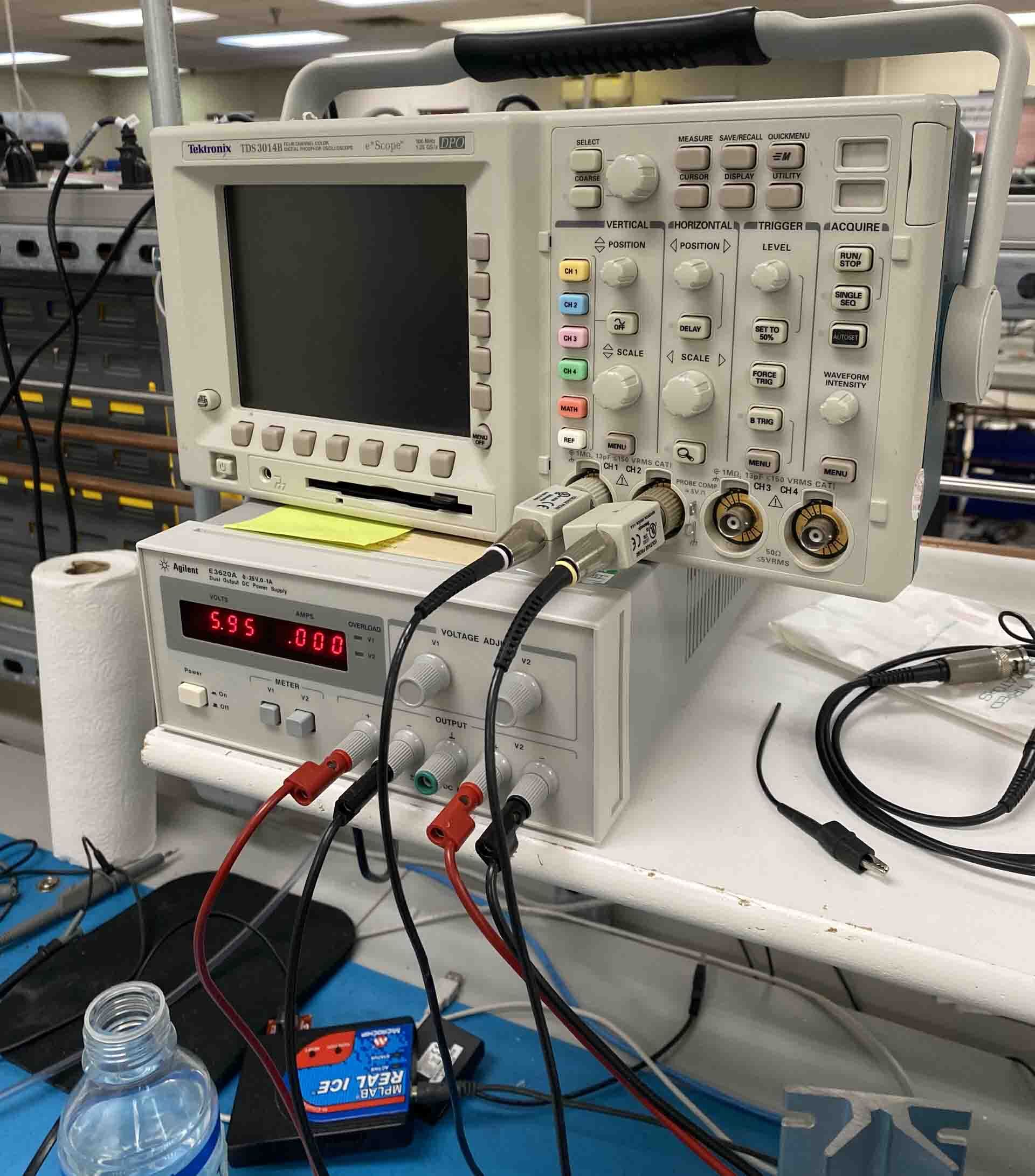 Photo Utilisé TEKTRONIX TDS 3014B À vendre