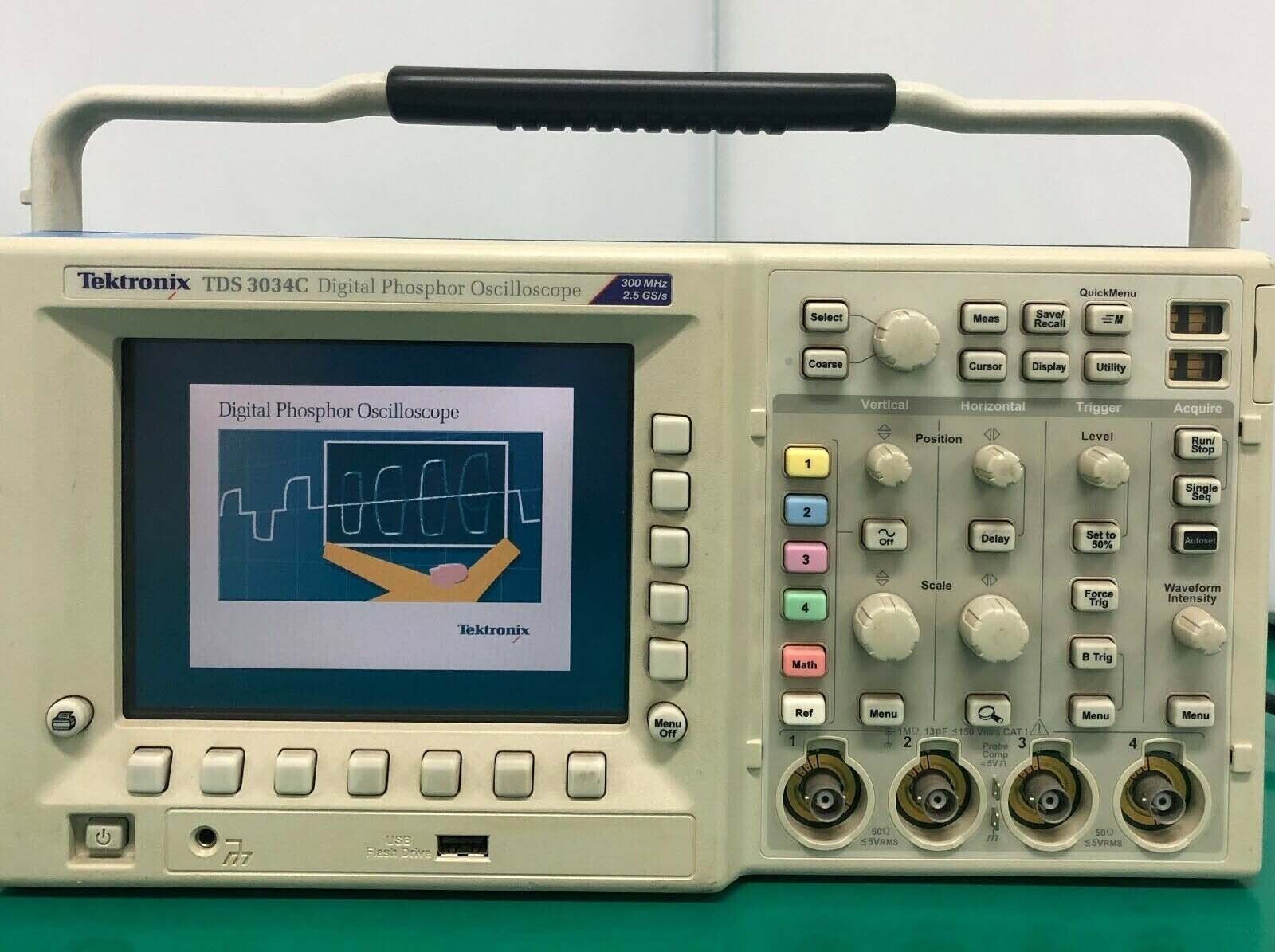 圖為 已使用的 TEKTRONIX TDS 3034C 待售