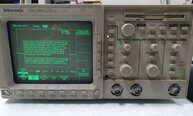 Photo Utilisé TEKTRONIX TDS 380 À vendre