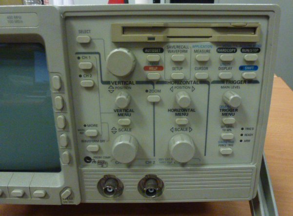 Photo Utilisé TEKTRONIX TDS 430A À vendre