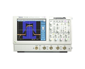 Foto Verwendet TEKTRONIX TDS 5104B Zum Verkauf