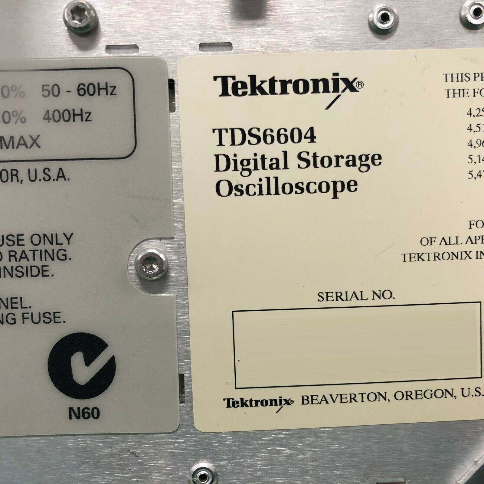 Foto Verwendet TEKTRONIX TDS 6604 Zum Verkauf