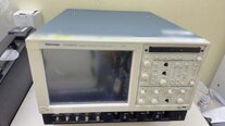 TEKTRONIX TDS 6804B