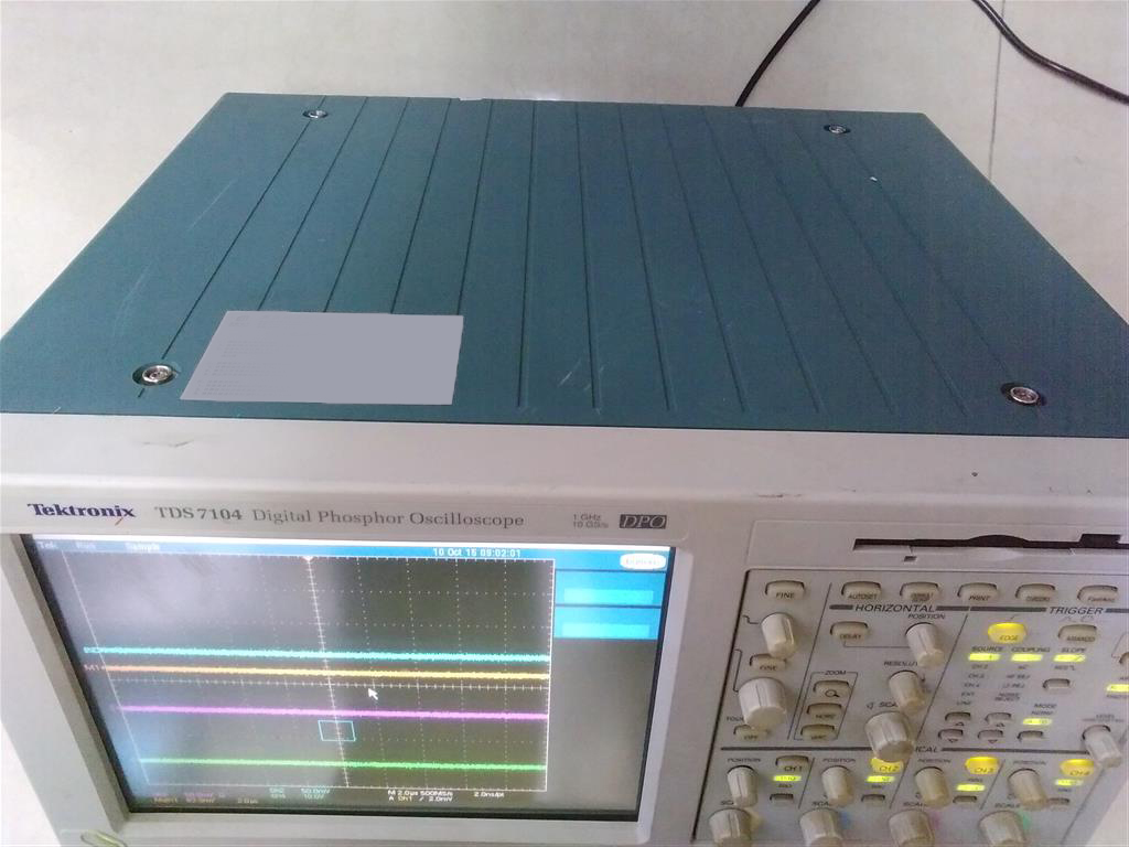 Photo Utilisé TEKTRONIX TDS 7104 À vendre