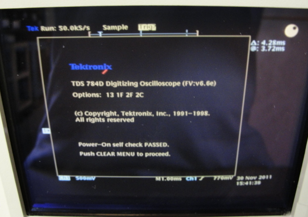 圖為 已使用的 TEKTRONIX TDS 784D 待售