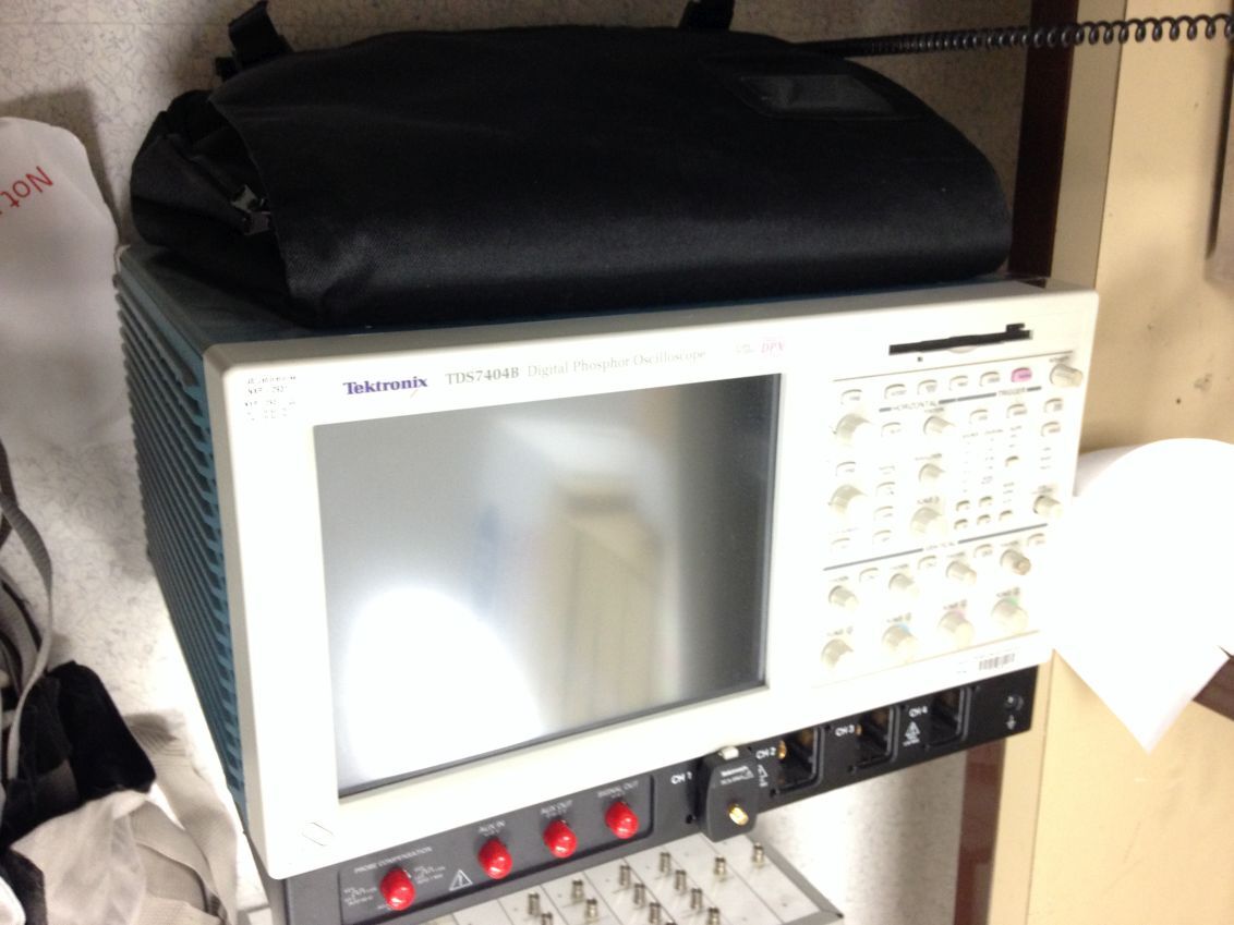 Photo Utilisé TEKTRONIX TDS 7404B À vendre