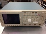 Photo Utilisé TEKTRONIX TDS 754C À vendre