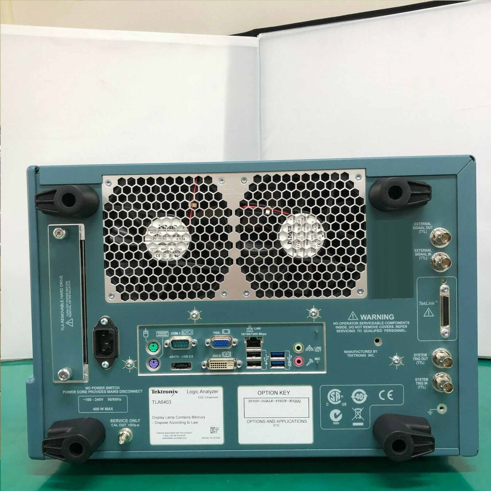 Photo Utilisé TEKTRONIX TLA 6403 À vendre