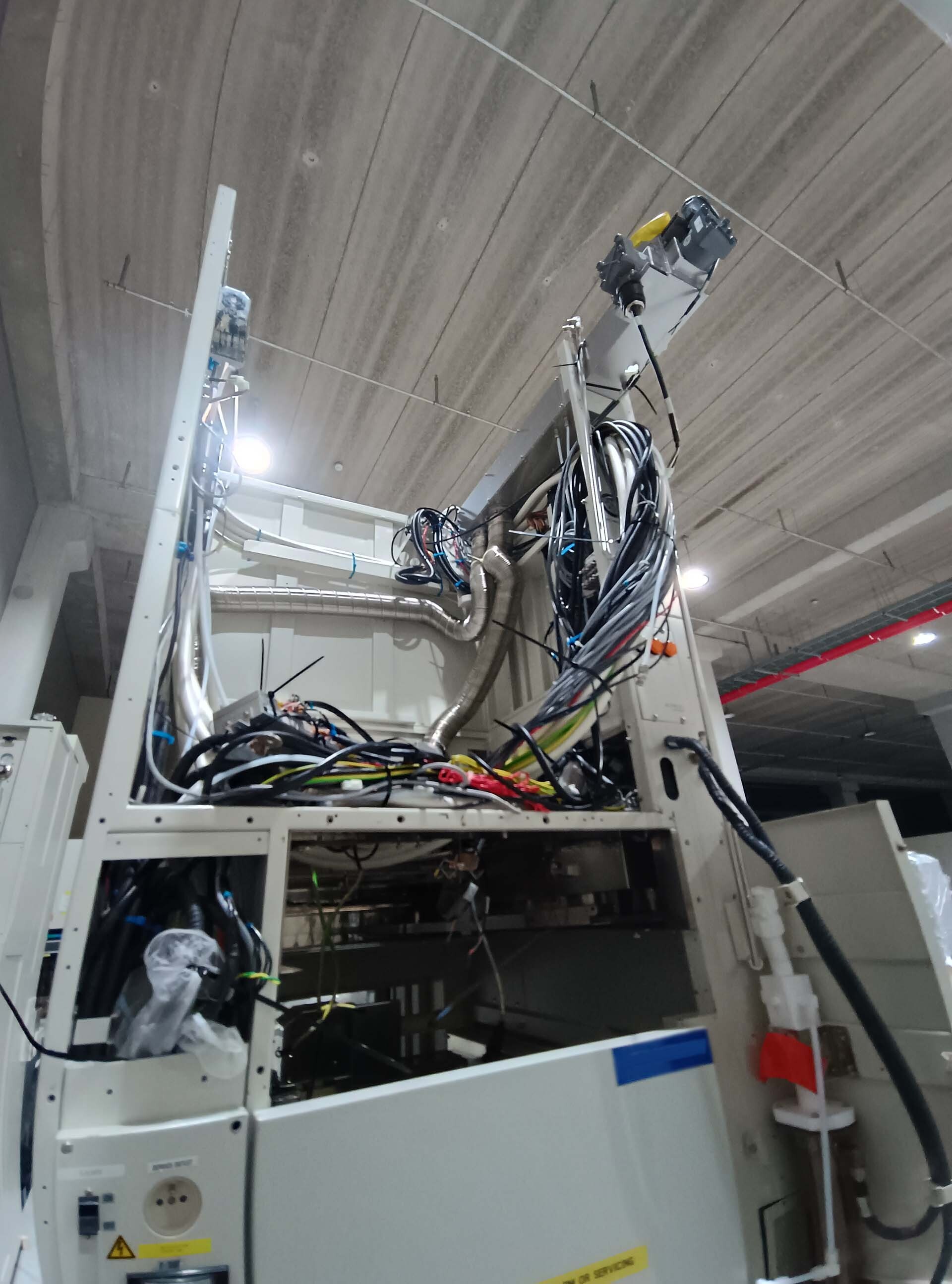 Foto Verwendet TEL / TOKYO ELECTRON Alpha 8S Zum Verkauf