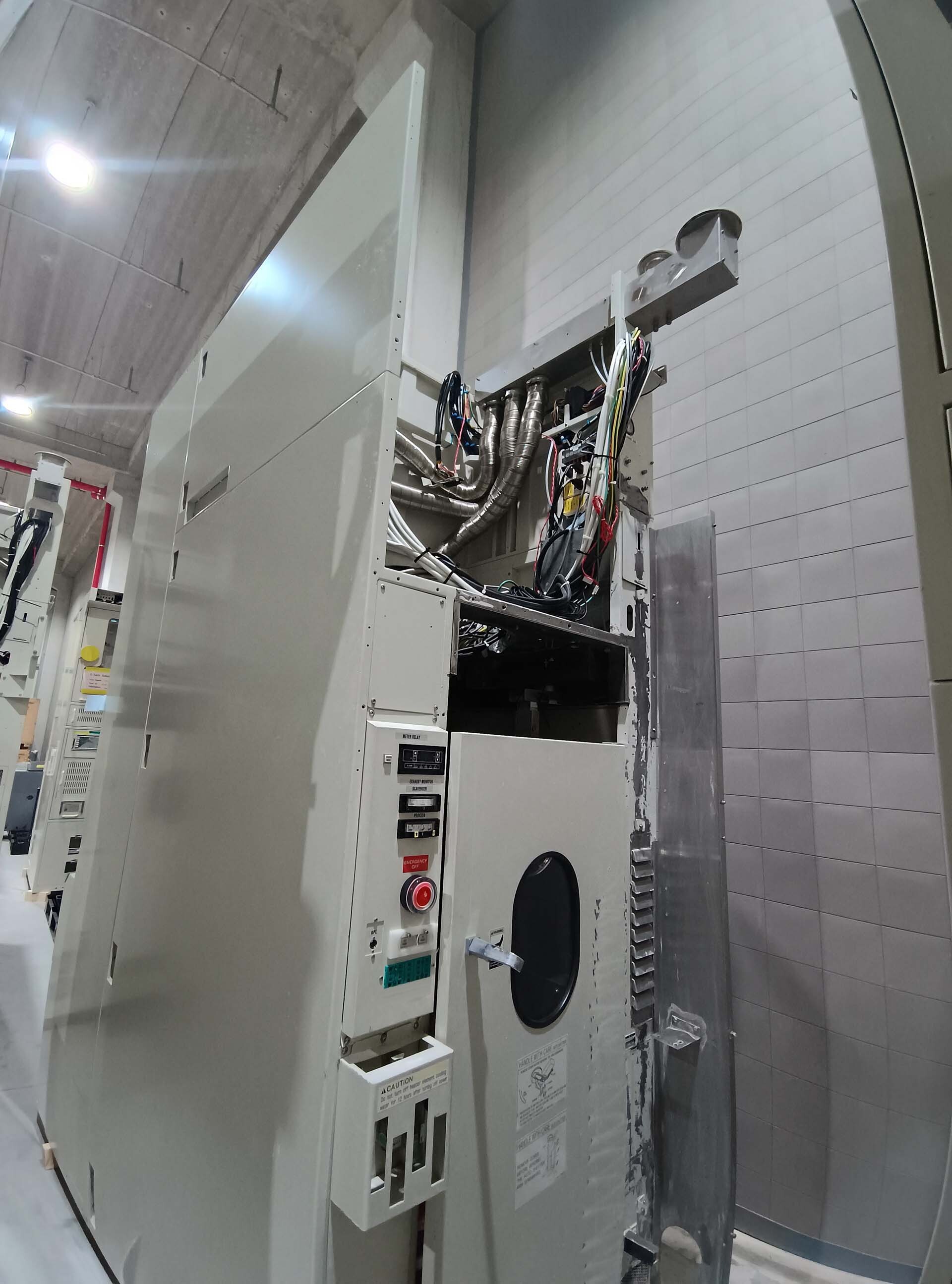 Foto Verwendet TEL / TOKYO ELECTRON Alpha 8S Zum Verkauf