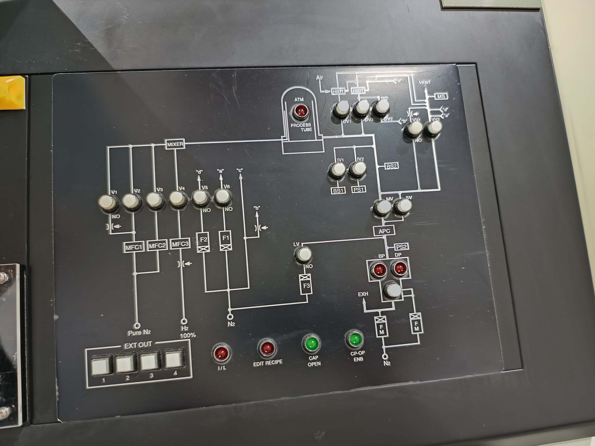图为 已使用的 TEL / TOKYO ELECTRON Alpha 8S 待售